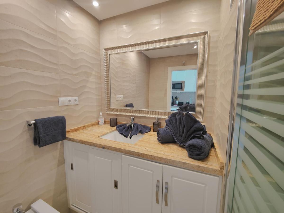 Santa-Clara-Blue Horizon Front Line Apartment By Namaste Elite Торремолінос Екстер'єр фото